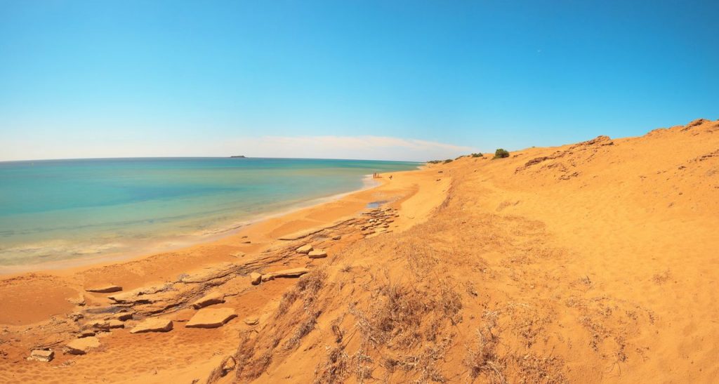 8 Issos Beach (Corfu Town)